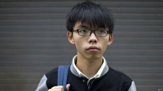 黄之锋：英首相卡梅伦双眼被资本蒙住