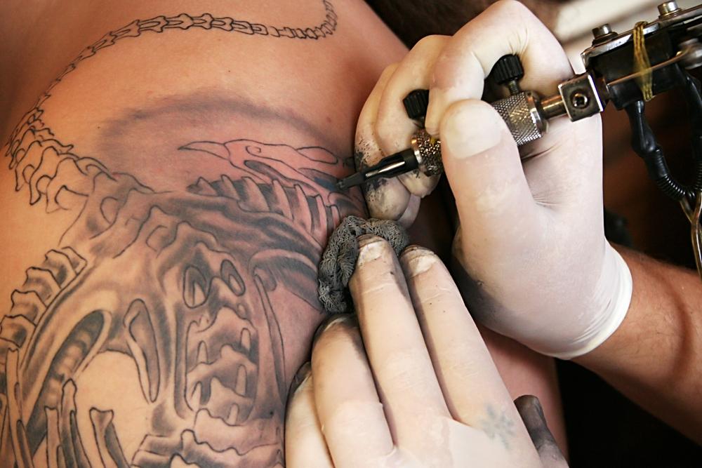 How Deep Into The Skin Does a Tattoo Needle Go? | Oracle Tattoo Gallery