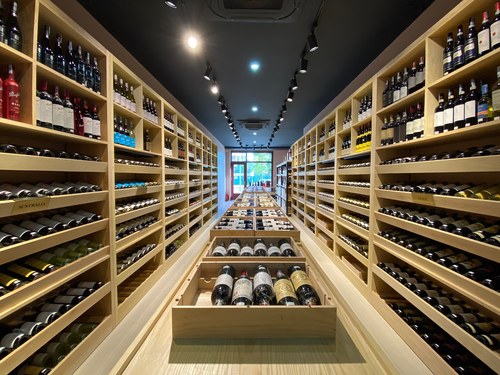 Địa chỉ mua rượu vang Pháp ở Hà Nội chất lượng, uy tín