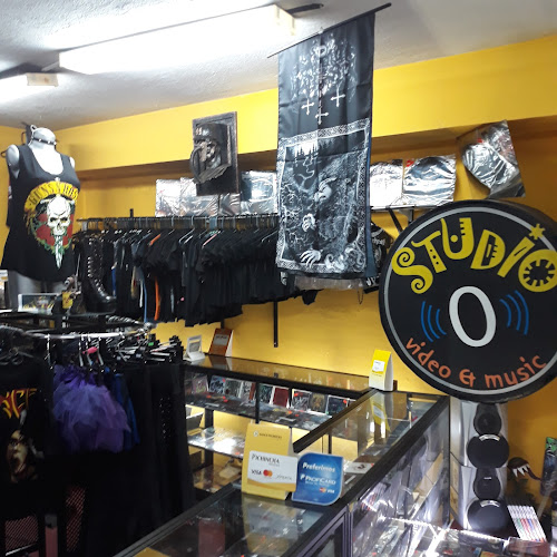 Opiniones de Studiocero Musica en Quito - Tienda de ropa