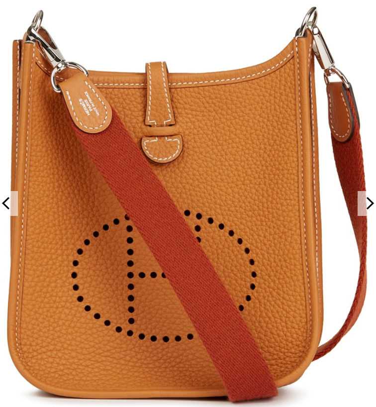 5. กระเป๋าสะพายข้าง: Hermes รุ่น Mini Evelyne 02