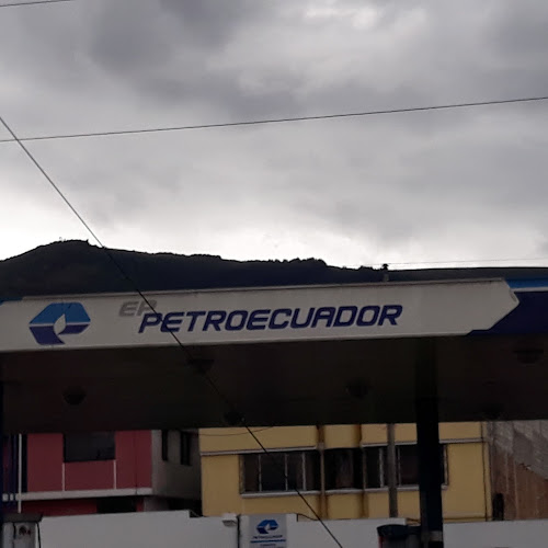 Petroecuador "Quitumbe" - Gasolinera