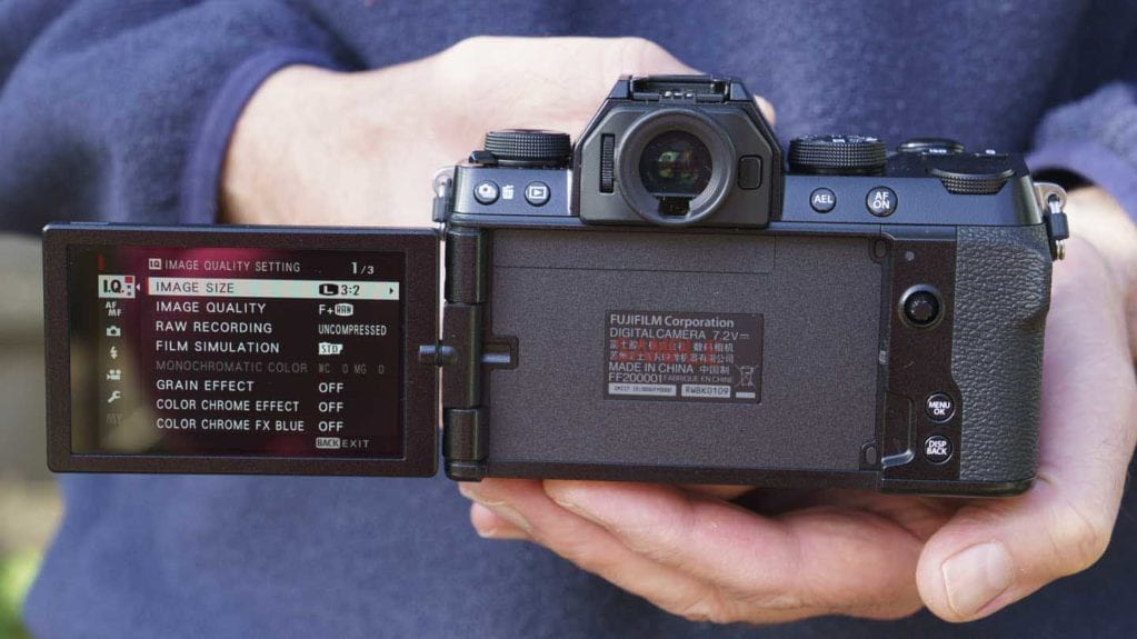 การเปรียบเทียบการถ่าย vlogging ระหว่างกล้อง Fuji X-S10 vs Sony ZV-E103