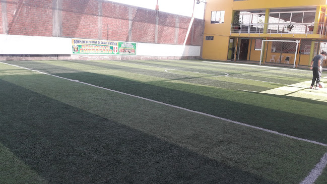 Opiniones de Momumental Characato en Characato - Campo de fútbol