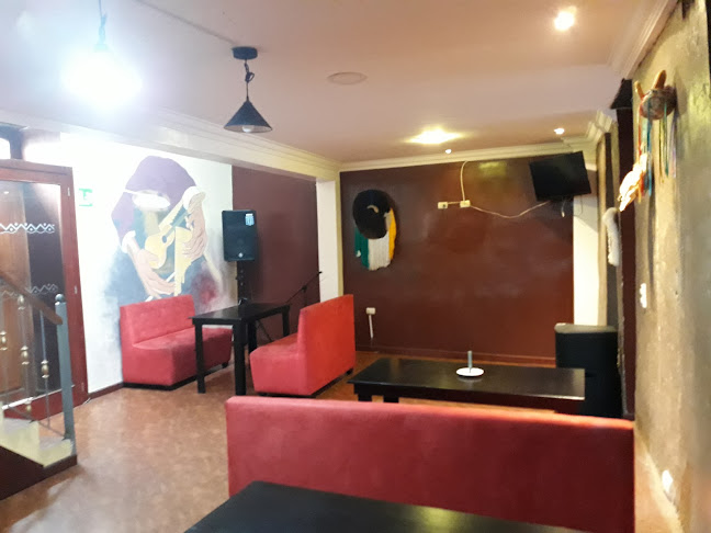 Opiniones de Kañari House en Cuenca - Pub