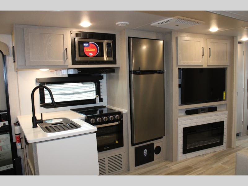 The stainless steel appliances make this RV easy to clean.