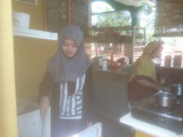 J:\KWU\Dok. magang 2, 21 Sep 2017\IMG-20170921-WA0022.jpg