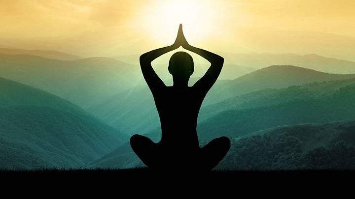 The Art Of Mindfulness: Finding Peace In A Busy World - Ek Ajanbee