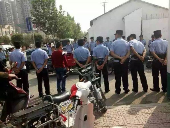 陕西最大物流卷款跑路数千人连日围堵总部追讨货款