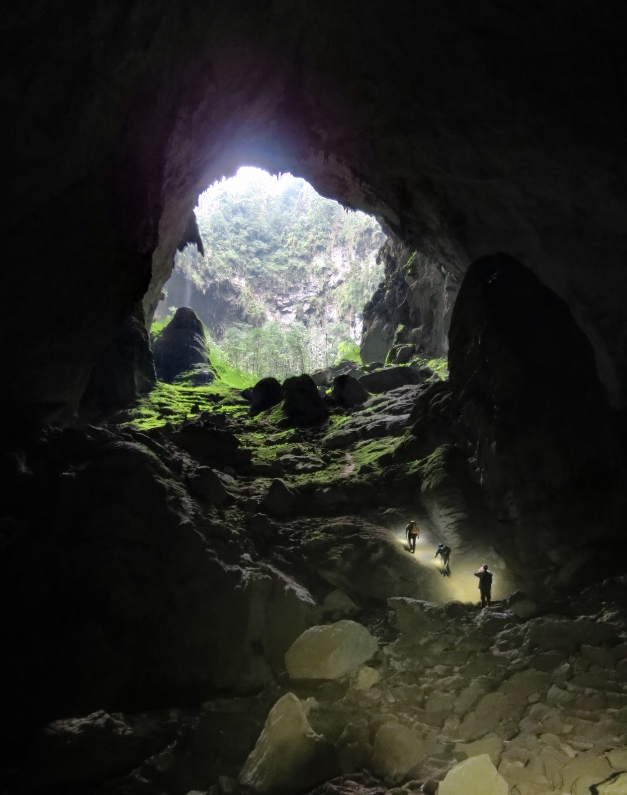 Son_Doong_Cave_5.jpg