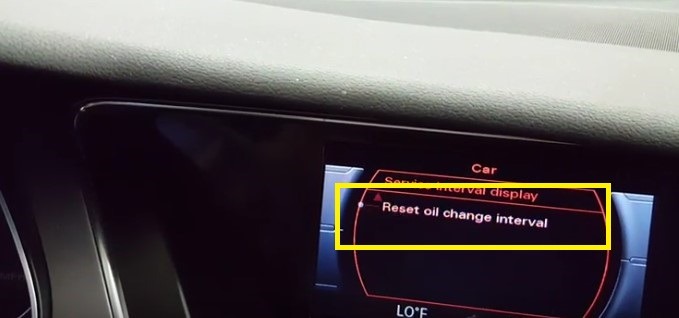 Audi Reset the oil change interval