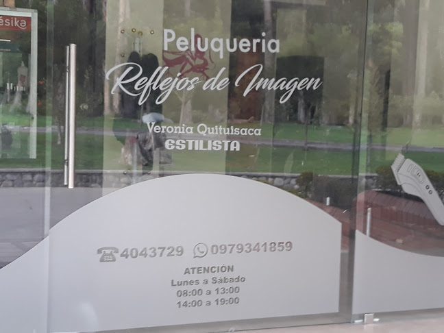 Reflejos De Imagen - Cuenca