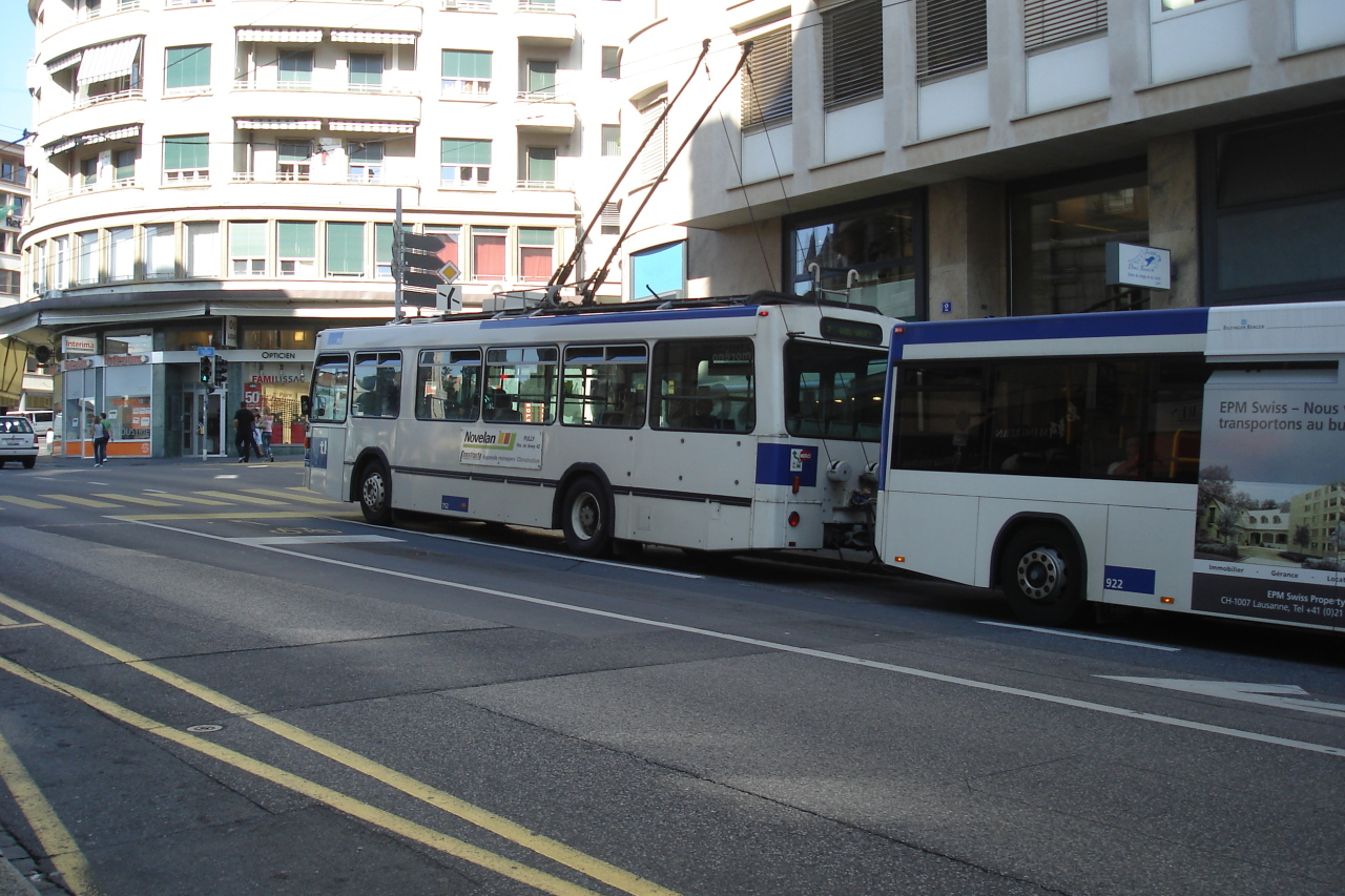036330904-big.jpg