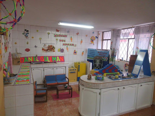 Centro De Desarrollo Infantil Bilingüe Daniel Goleman - Quito
