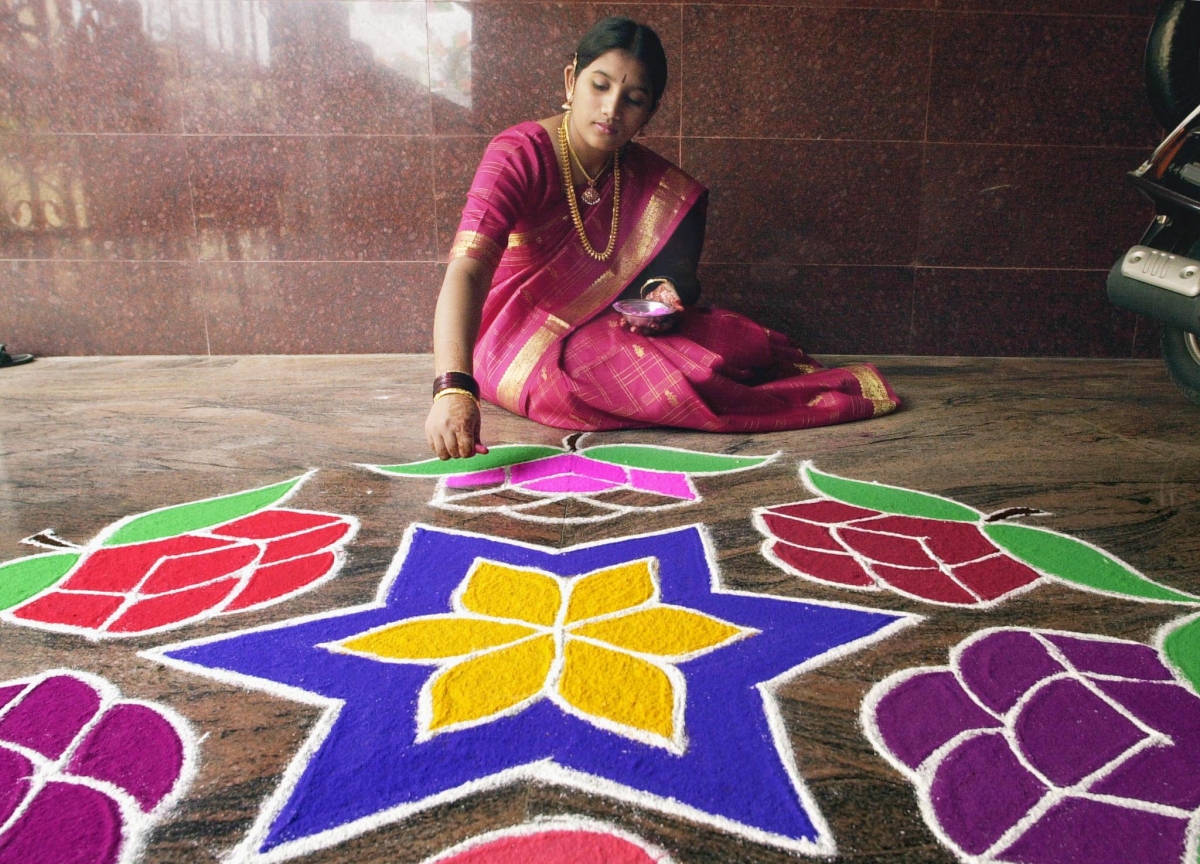 Diwali 2015: Your guide to making traditional Indian floor art Rangoli