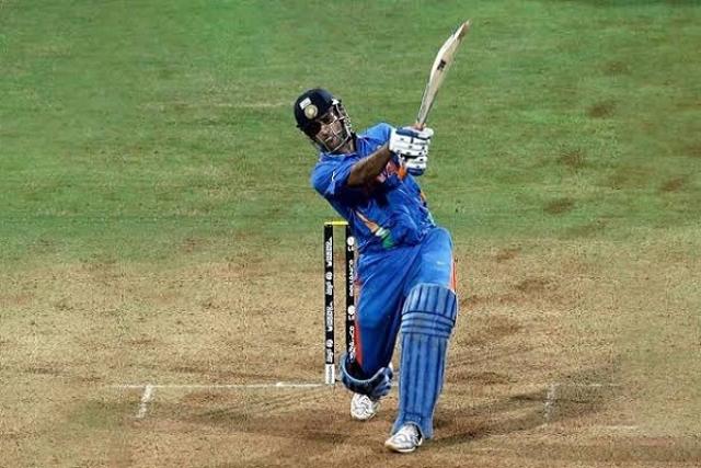 India's World Cup Winning Captain M S Dhoni Announces Retirement ...