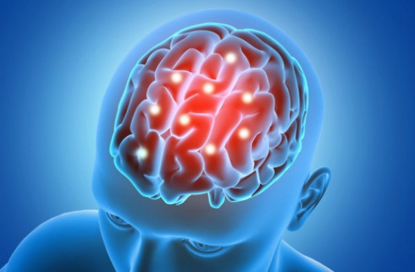 Из-за нарушения целостности сосудов головного мозга может случиться инсульт 
