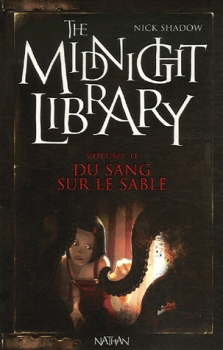 Couverture de The midnight library Du sang sur le sable