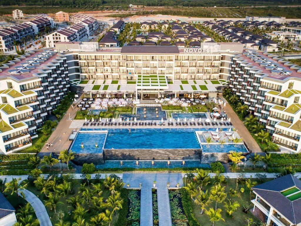 https://vivuplus.com/wp-content/uploads/2019/12/resort-novotel-phu-quoc.jpg