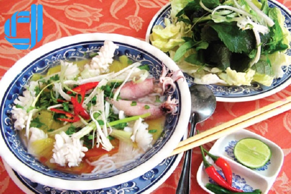Bún mực - Ẩm thực Phú Yên