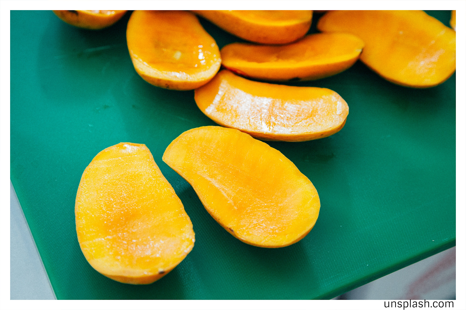 Король фруктов: лучшие летние рецепты с манго
