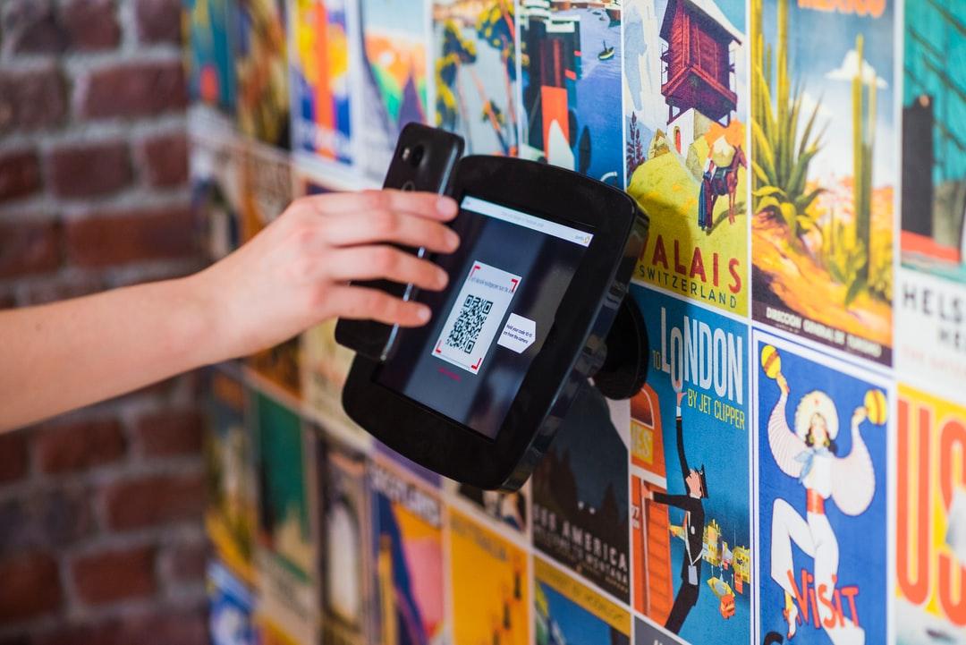 Business owners using QR codes to track the marketing ROI