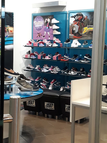 Horarios de SKECHERS | CONDADO SHOPPING