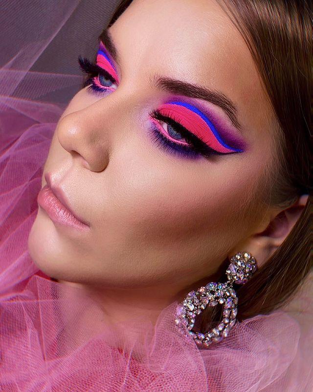 Pink and Blue Eyeshadow Makeup