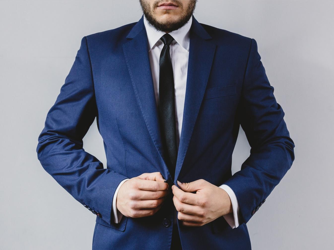 Nudos de corbata modernos: los que están marcando tendencia - Tie Renting