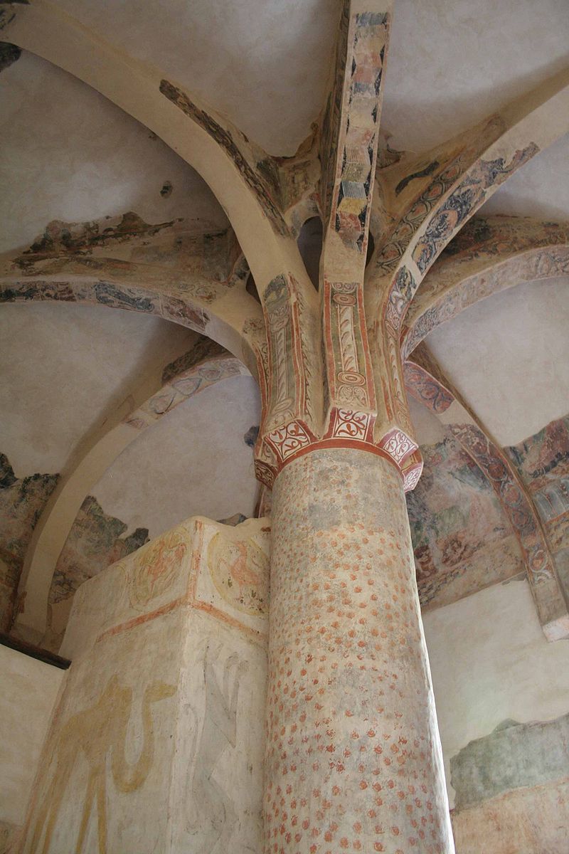 800px-San_Baudelio_Pilar.jpg