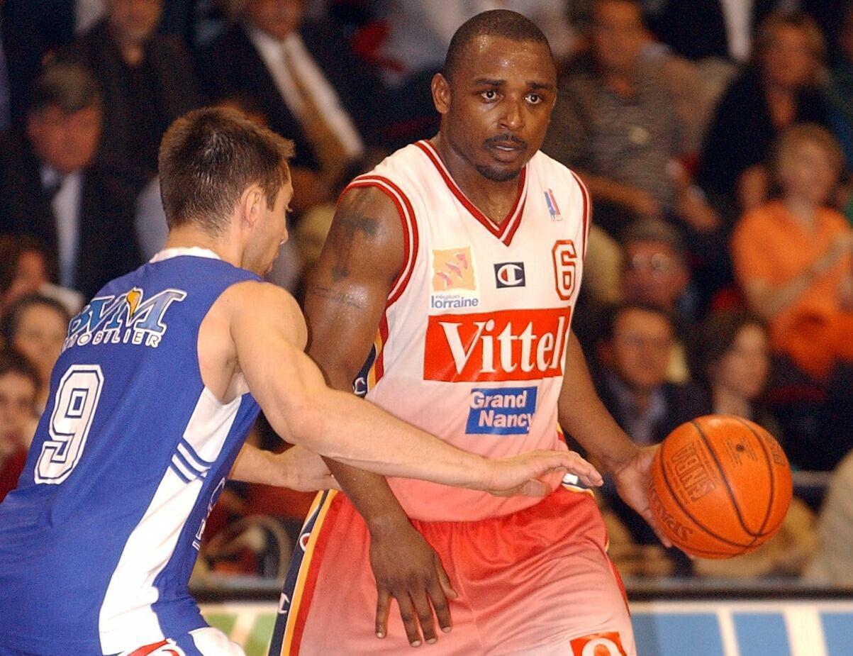 Photos. "Bad sport, la triche organisée" sur Netflix : quand Stevin Smith  portait le maillot du SLUC Nancy