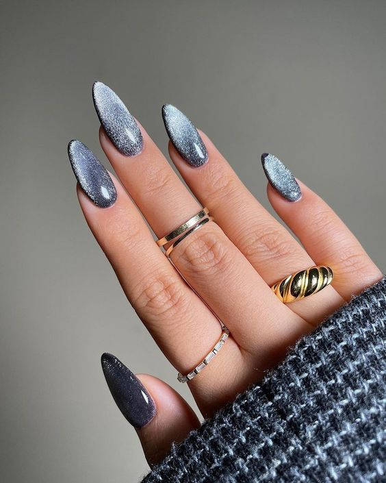 Aesthetic Nails: Another look at the beautiful velvet nails