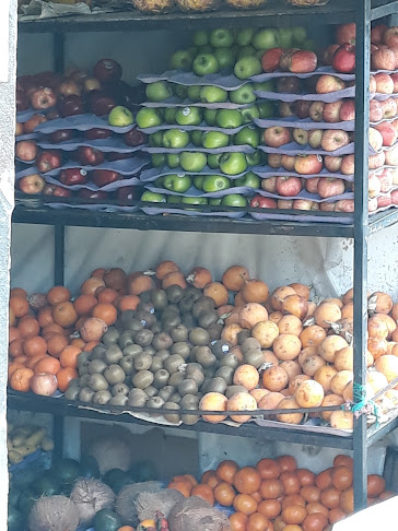 Opiniones de Fruty Market JUANITA en Quito - Frutería