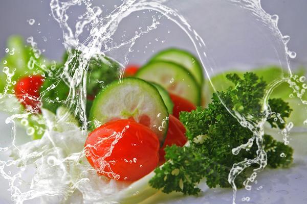 อาหารสุขภาพ - สลัดผัก