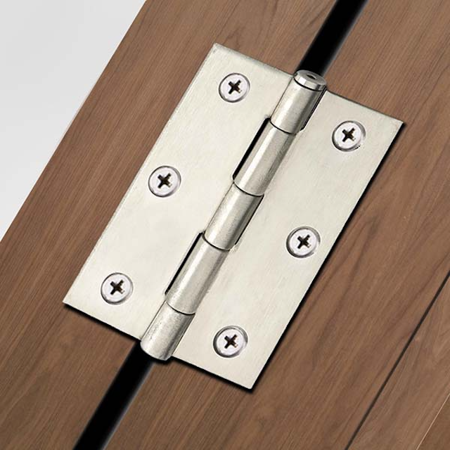 Bản lề cửa làm cầu nối tạo sự cố định của cánh cửa