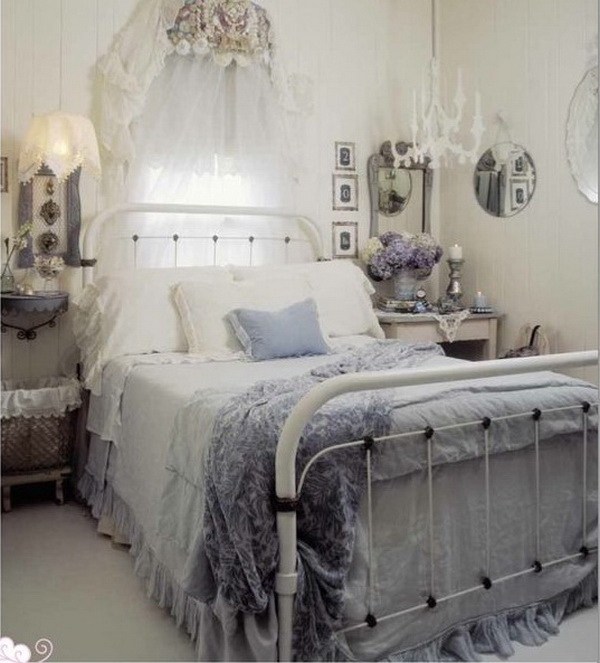 Shabby Chic Style is The Perfect Wall Decor Ideas