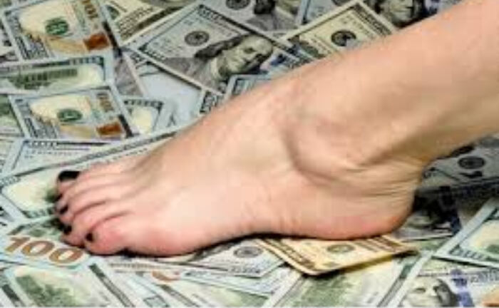 Dollar Feet