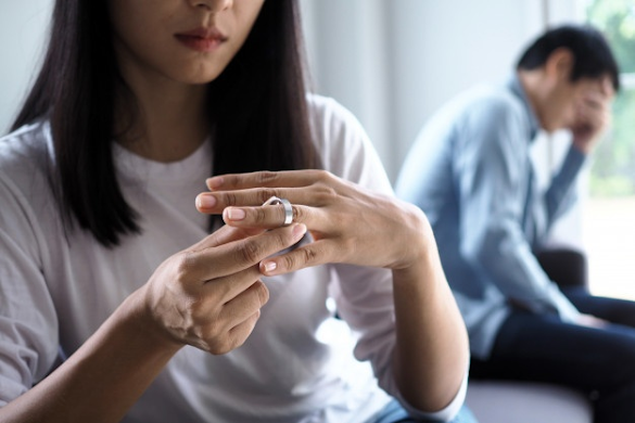 How Do You Deal With A Sexless Marriage : 8 Steps To Address Your Sexless Marriage : How do sexless marriages happen?