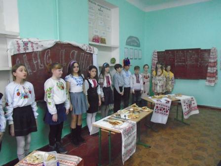 http://dikvik2009.ucoz.net/2016-2017part3/6-b_klas_masljana-2.jpg