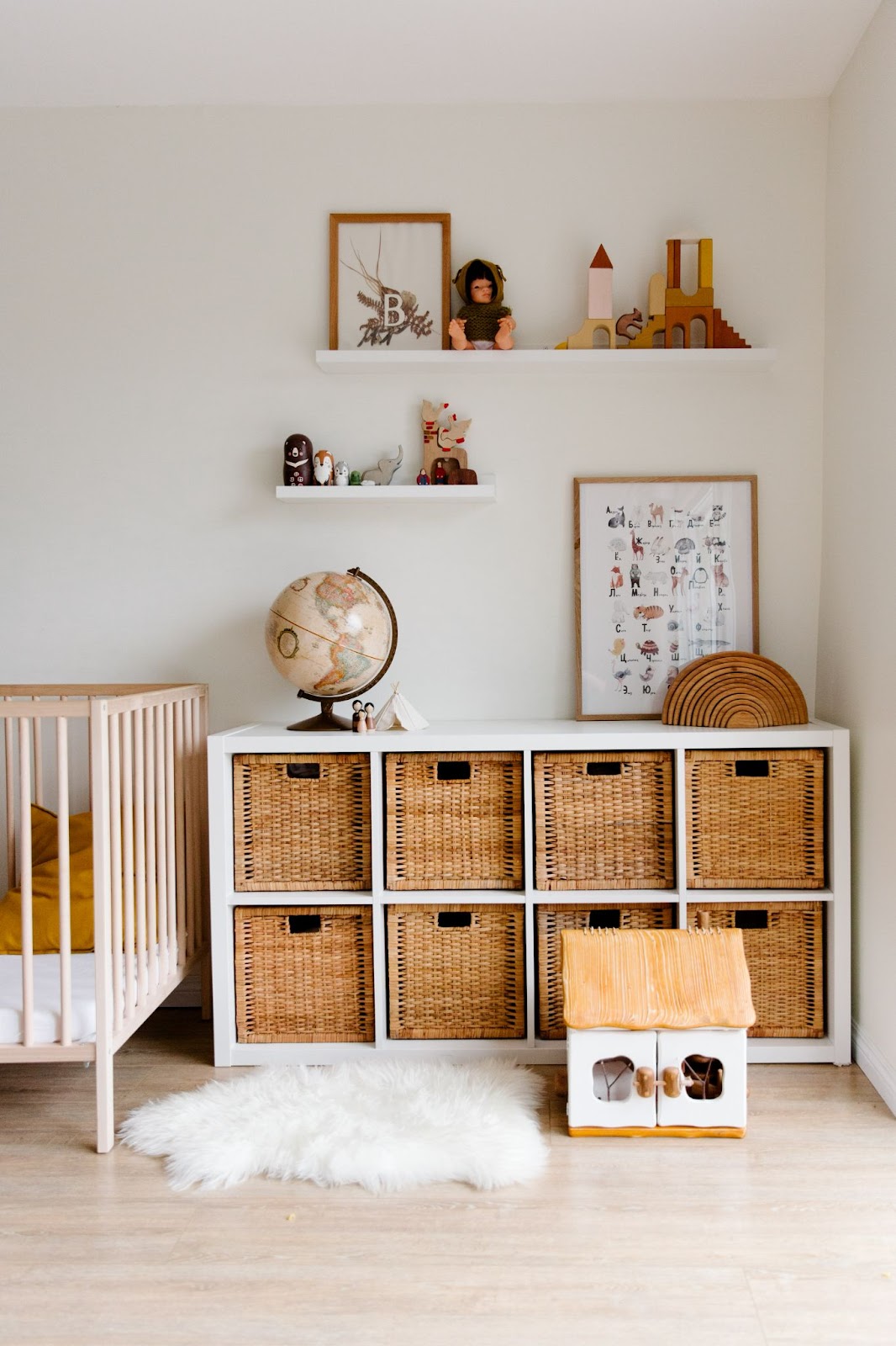 Toy storage -Toddler bedroom ideas featured image - Baby Journey