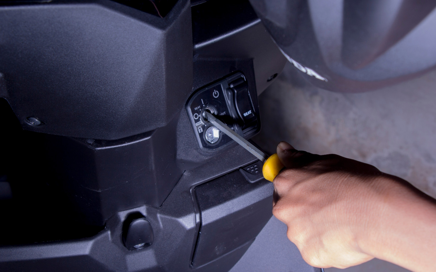 you can learn how to hotwire a car by inserting screwdriver in ignition keyhole