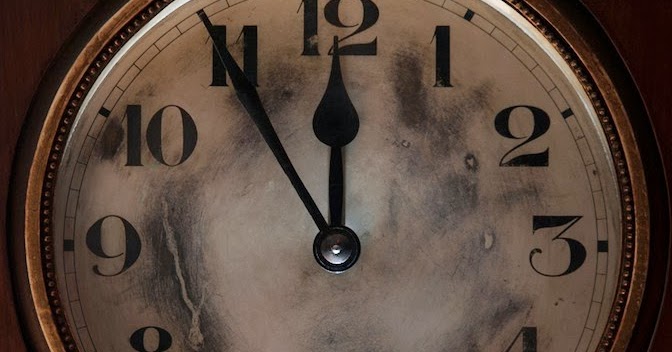 Судный час. Часы Судного дня. Часы Судного дня 1947 год. Часы Судного фото. Время судного часа