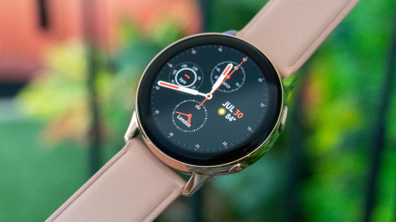 Hands-on with Samsung's Galaxy Watch Active 2: Apple Watch killer?