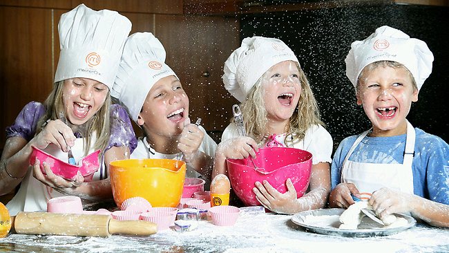 205969-kids-in-kitchen.jpg