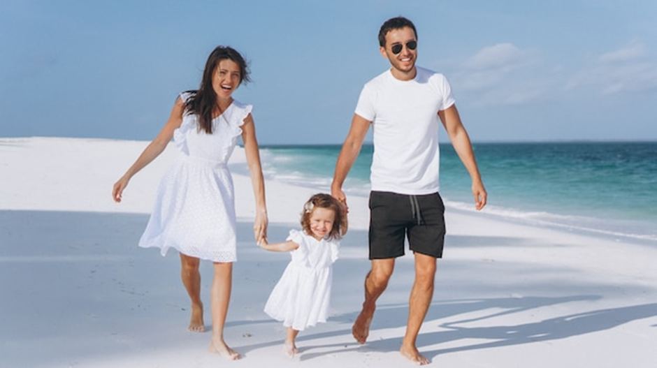 Unique Holiday Ideas: Try Stylish Family Vacation Shirts