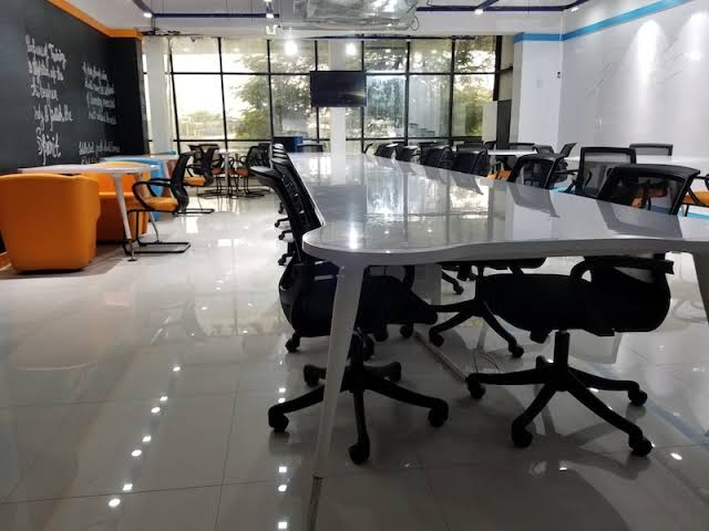 Cocoweave Coworking Space in Noida