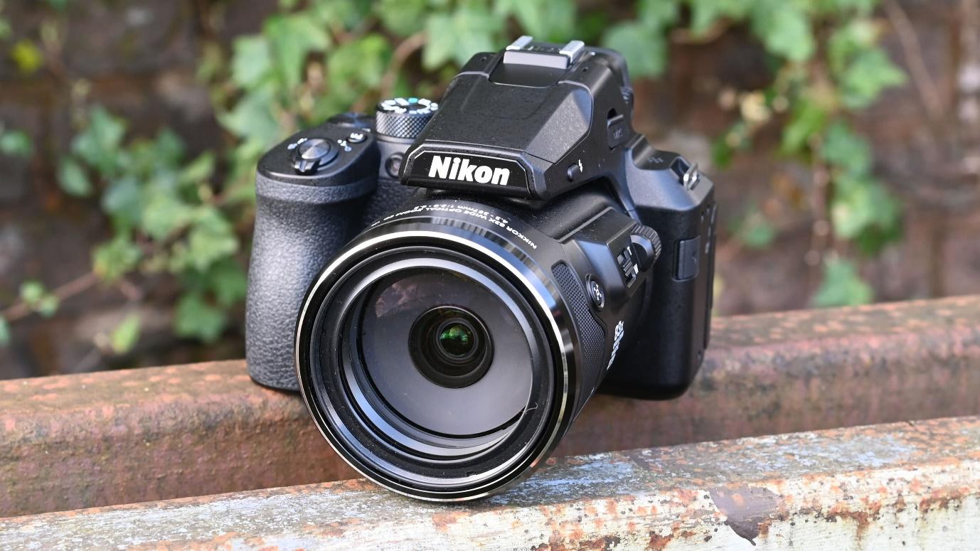Best bridge camera 2022: the finest options with huge zoom ...