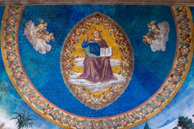 Viếng Vương cung Thánh đường Santa Croce ở Gerusalemme: xem thánh tích của cuộc Khổ nạn
