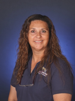 Donna Walz.jpg
