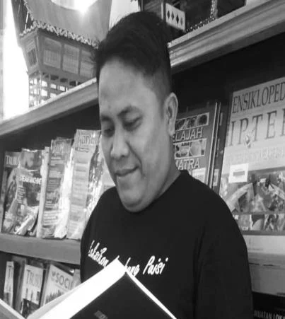 http://disk.mediaindonesia.com/files/news/2022/05/12/12.05.22_Ahmad_Ujung_Sajakkofe.jpg